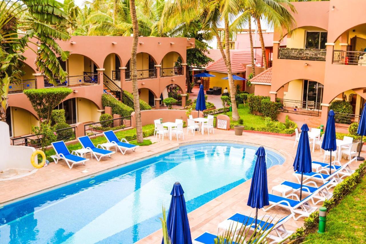 Hôtel Casino du Cap-Vert — Beach club & piscine · Dakar Agency