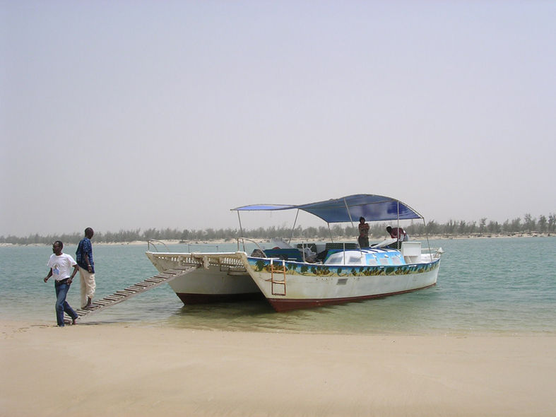 Catamaran · Dakar Agency