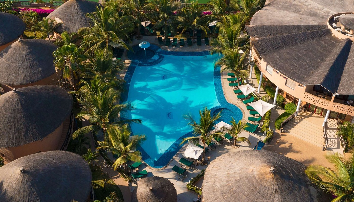 Mövenpick — Beach club & piscine · Dakar Agency